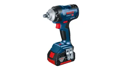 博世提供選手使用的GDS 18V-400扭力扳手兼具動力堅固耐用，為同級產品中動力最強的衝擊板手機