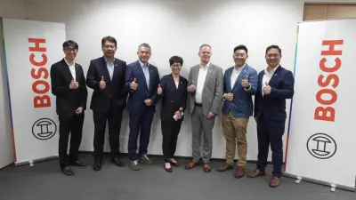 台灣博世經營團隊 (由左至右) 台灣博世原廠汽車零件業務部總經理楊建新、Bosch Sensortec台灣暨東南亞業務部總經理黃維祥、台灣博世力士樂總經理陳俊隆、台灣博西家用電器董事總經理吳淑梅、台灣博世董事長石安德、台灣博世智慧交通售後服務業務部總經理李添輝，以及台灣博世電動工具業務部總經理賀文廣